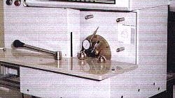 Applikation Rissprüfung an Hüftgelenkimplantaten vom Hersteller ibg Prüfcomputer