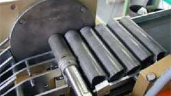 Applikation Automatische Rissprüfung an fließgepressten Rohren für Airbags vom Hersteller ibg Prüfcomputer