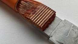 Bild-TECHNAX Ultraschallschweißen-Kupfer-Aluminium-V2