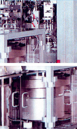 Applikation Montage von Sprühköpfen für Nasenspray-Applikatoren vom Hersteller DESOTEC Sondermaschinenbau